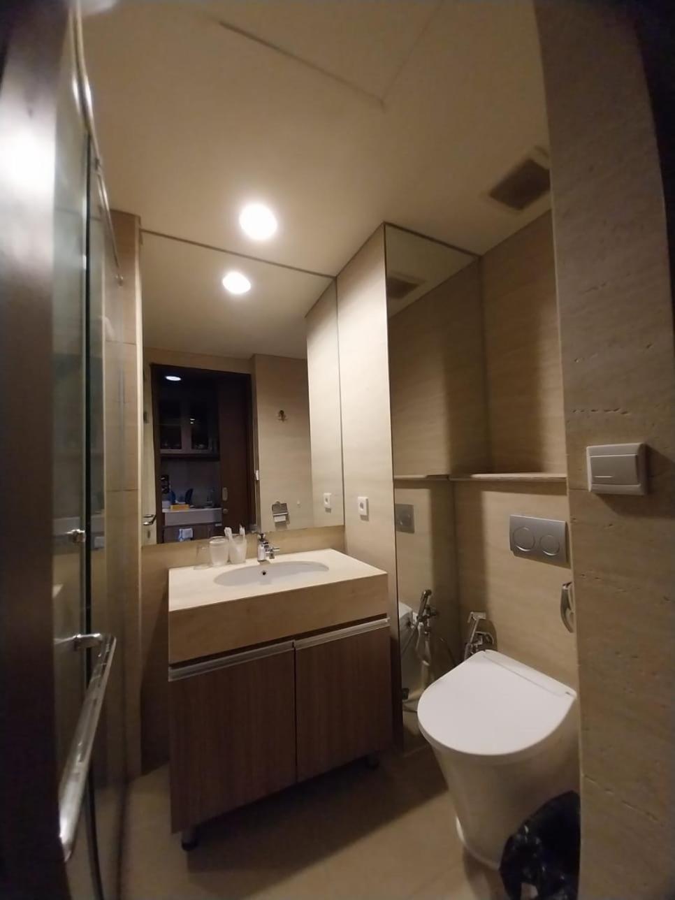 Apartemen Uttara The Icon ยอกยาการ์ตา ภายนอก รูปภาพ