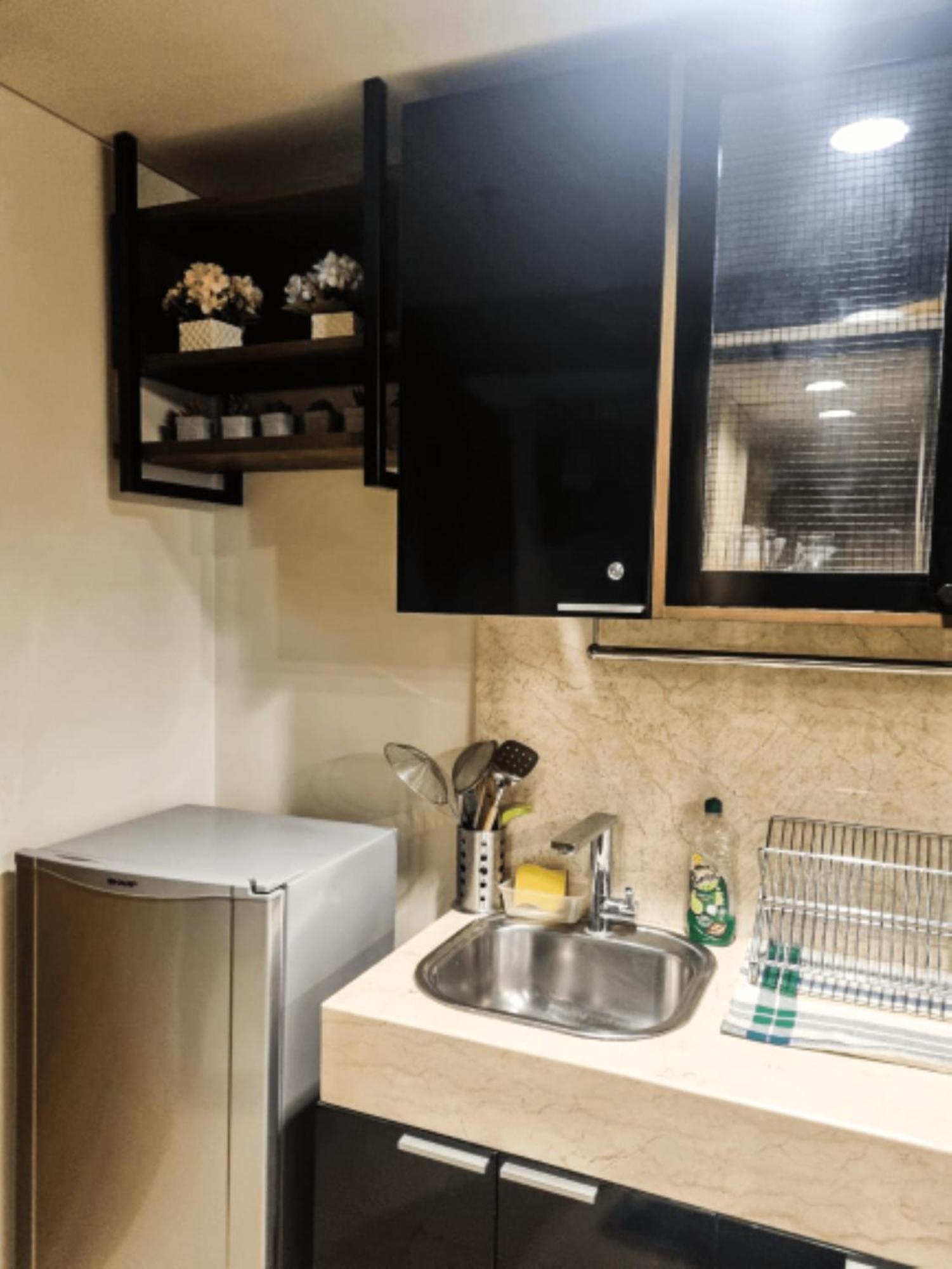 Apartemen Uttara The Icon ยอกยาการ์ตา ภายนอก รูปภาพ