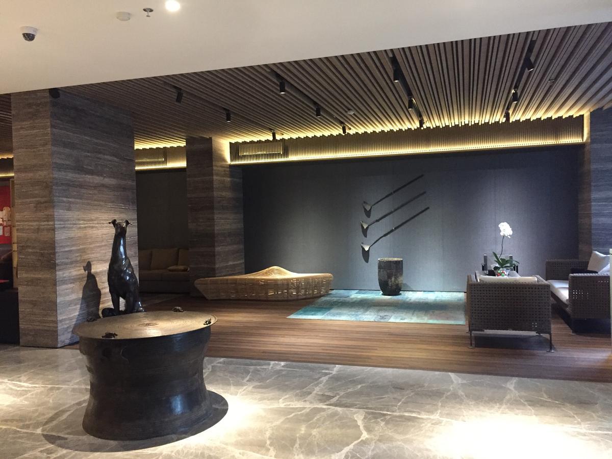 Apartemen Uttara The Icon ยอกยาการ์ตา ภายนอก รูปภาพ